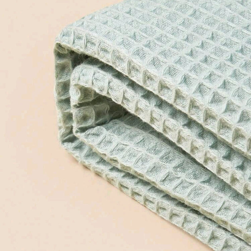 Cotton Waffle Blanket texture close up – breathable baby blanket, Cuddle Bloom