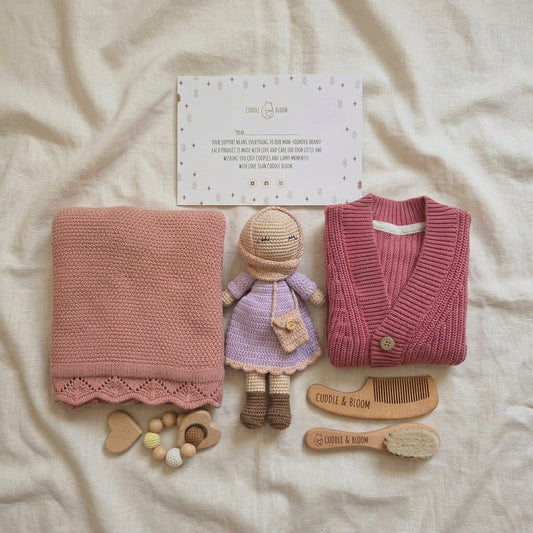Cuddle Bloom Heirloom Baby Gift Box – Luxury Newborn Hamper